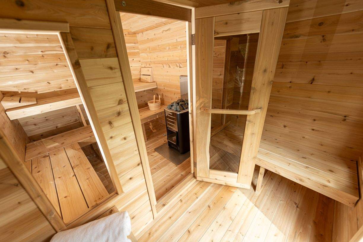 6 Person Cabin Sauna with Changeroom - Georgian