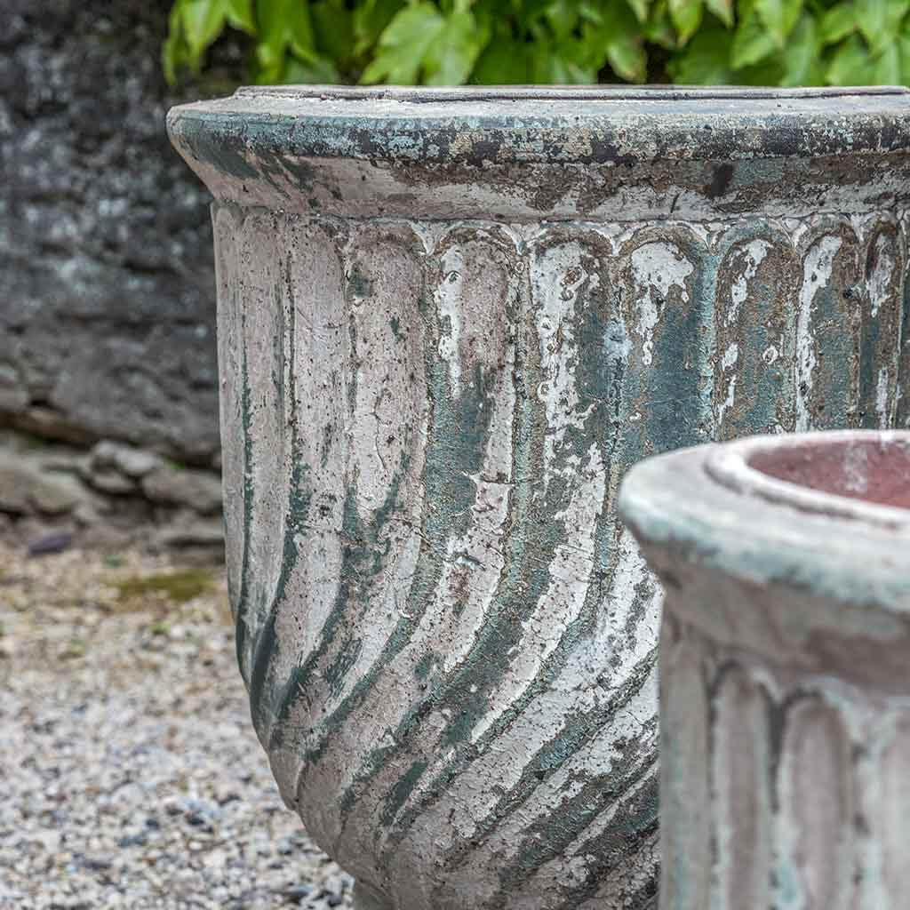 Campania Pincio Urn Nested Set of 3 | Vicolo Antico Collection