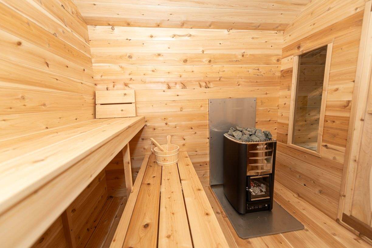 6 Person Cabin Sauna with Changeroom - Georgian