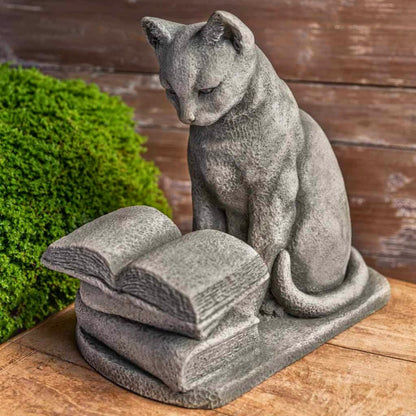 Campania Hemmingway Cat Concrete Garden Statue