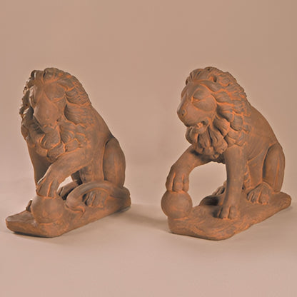 Fiore Lion with Ball Plumbed Concrete Statue - #544