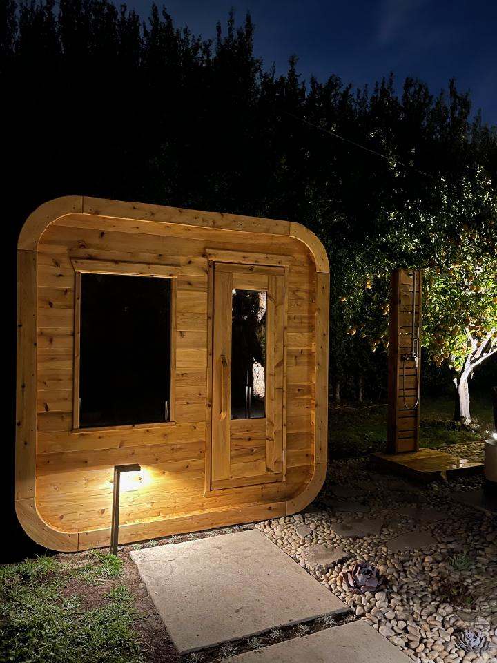 4 Person Cube Sauna - Luna