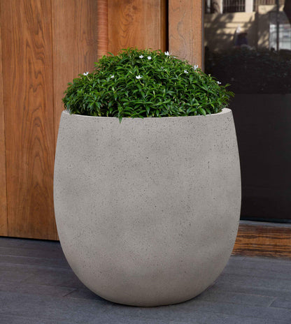 Campania Guilford Planter | Lite® Collection