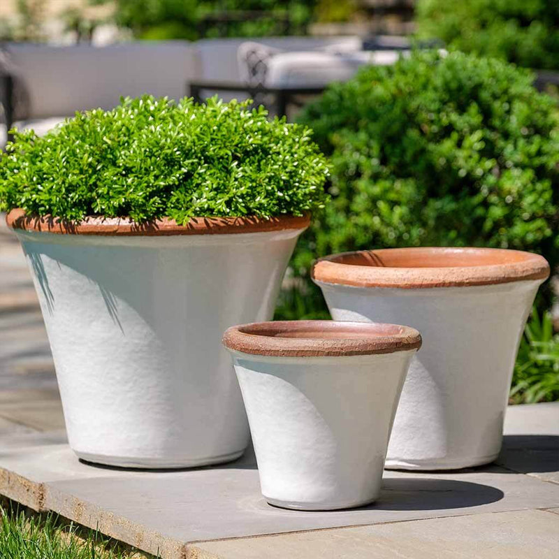 Campania Brighton Glazed Terra Cotta Planter Set of 3 in Antique White