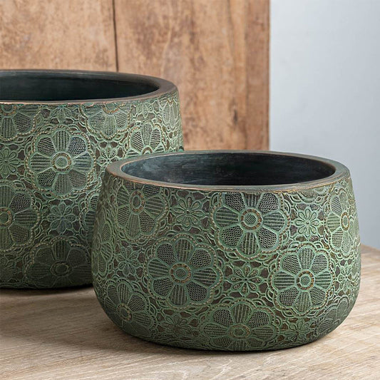 Campania Etched Daisy Set of 4 | Cold Painted Terra Cotta Planter