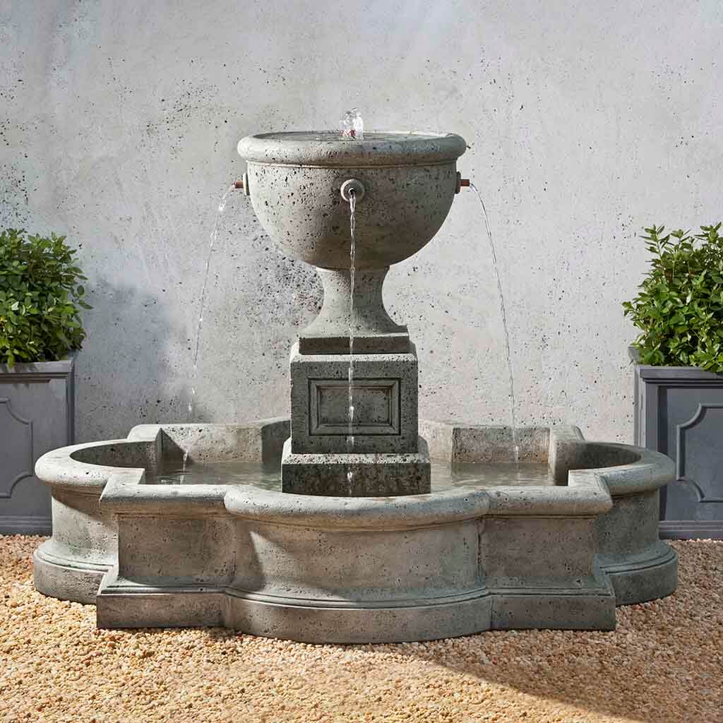 Campania International Navonna Fountain