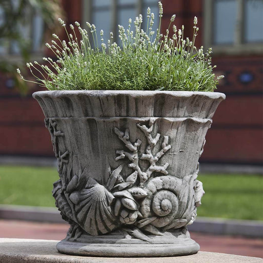 Campania International Smithsonian Chesapeake Urn