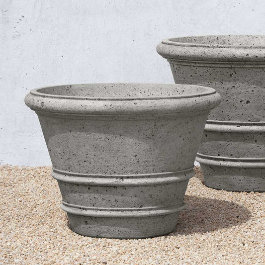 Campania International Rustic Rolled Rim 31.5 inch