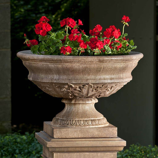 Campania International Coachhouse Urn