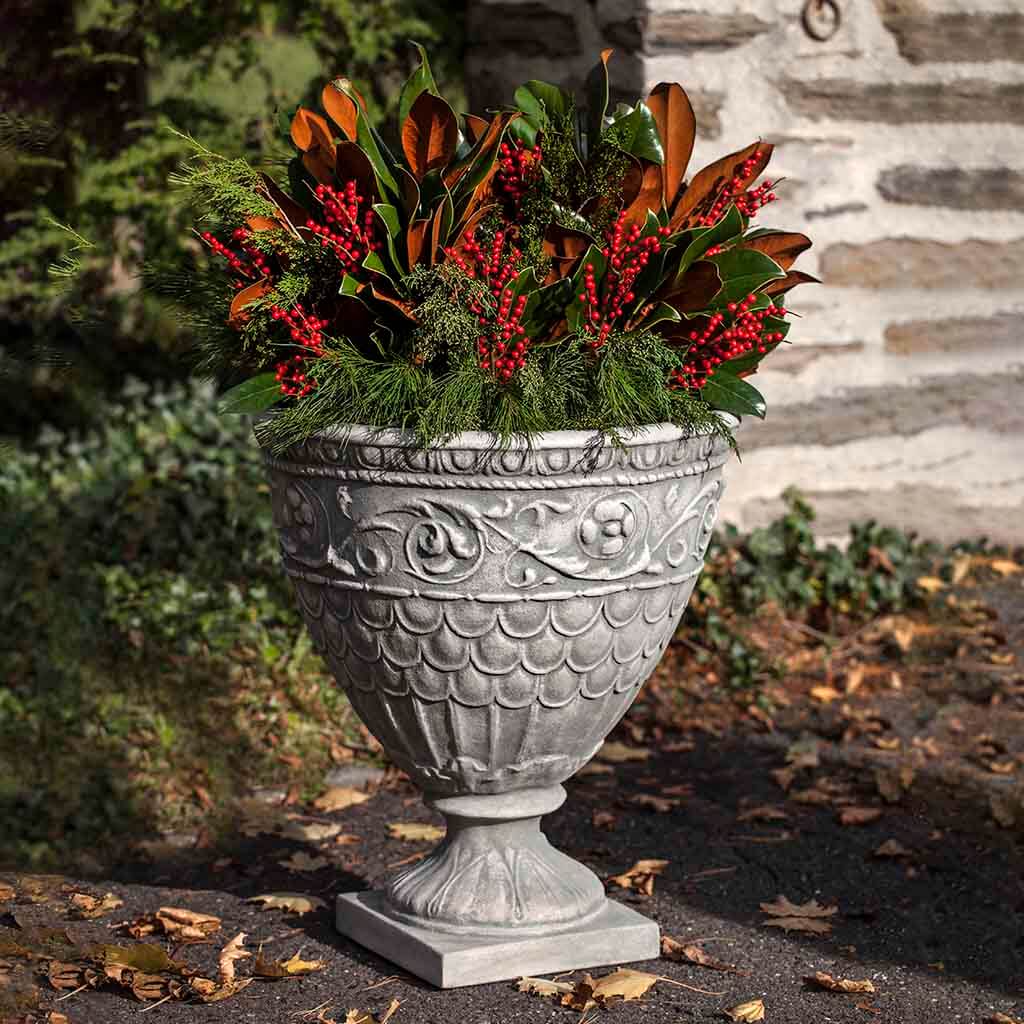 Campania International Valadier Urn