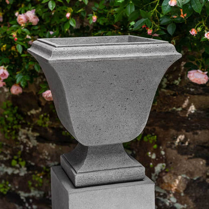 Campania International Trowbridge Extra Small Urn