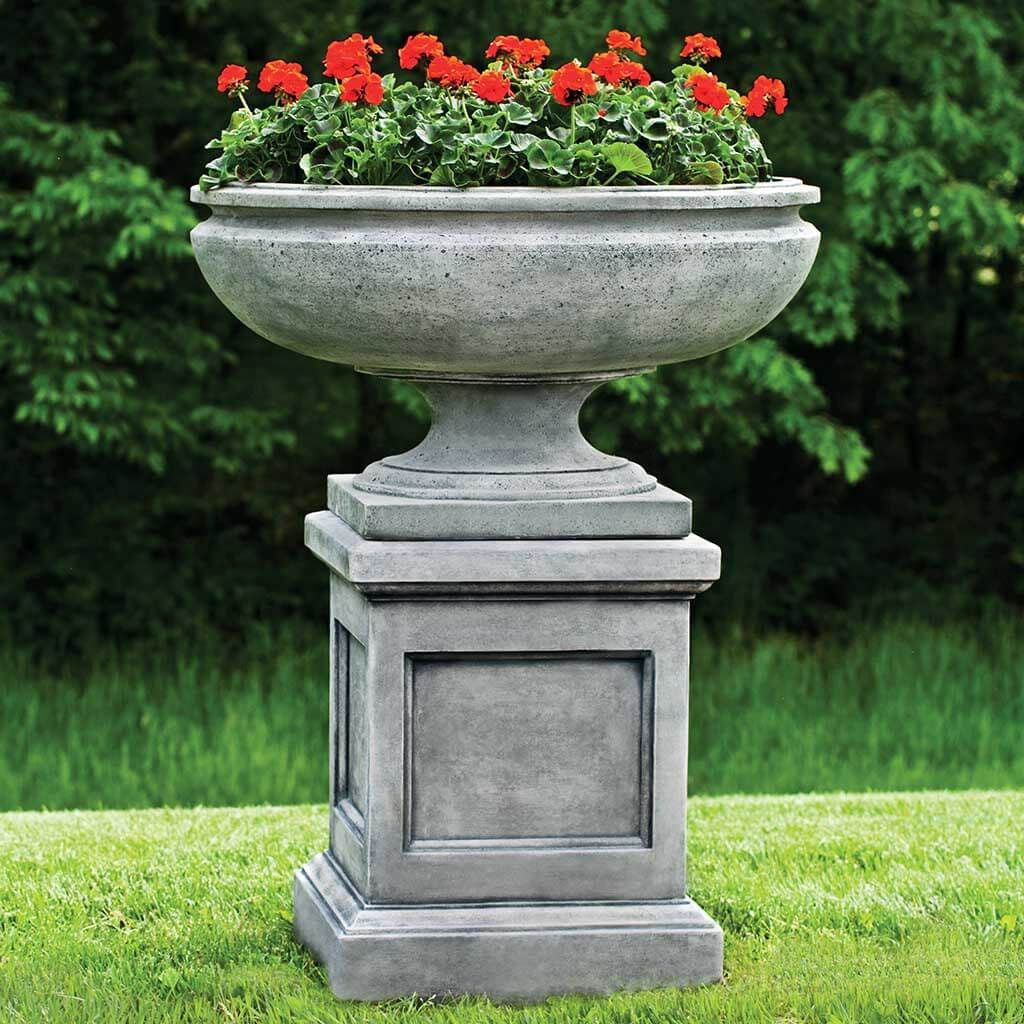 Campania St. Louis Garden Planter
