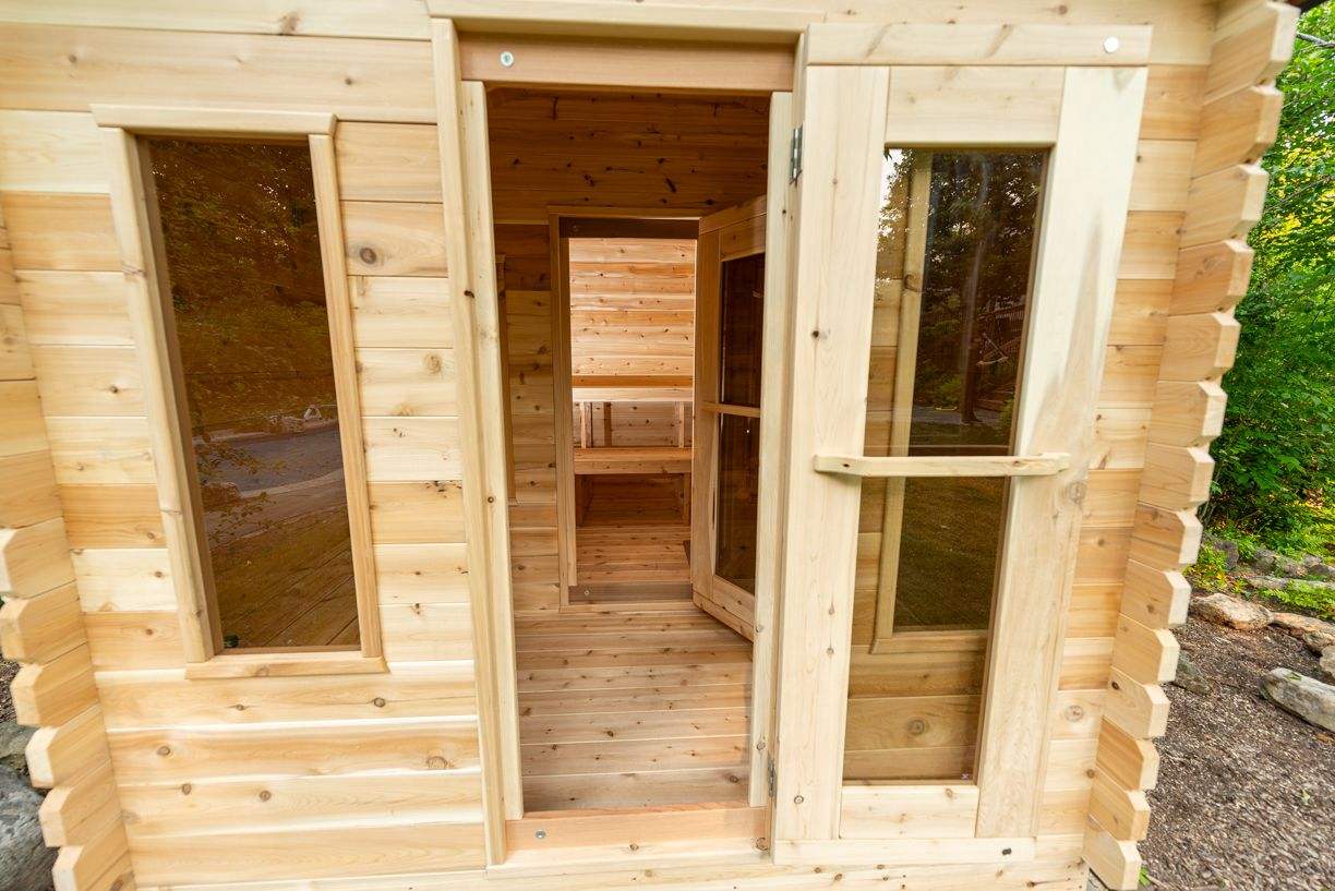 6 Person Cabin Sauna with Changeroom - Georgian