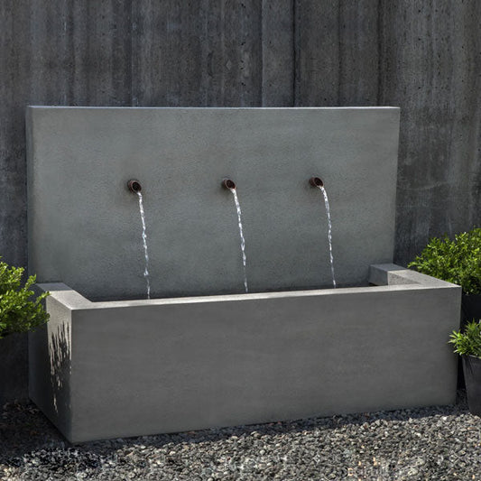 Campania International Long Beach Fountain