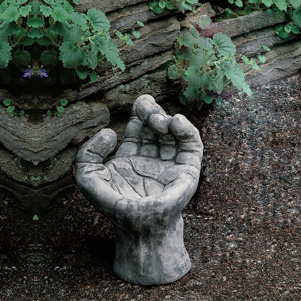Campania International Mano Birdbath